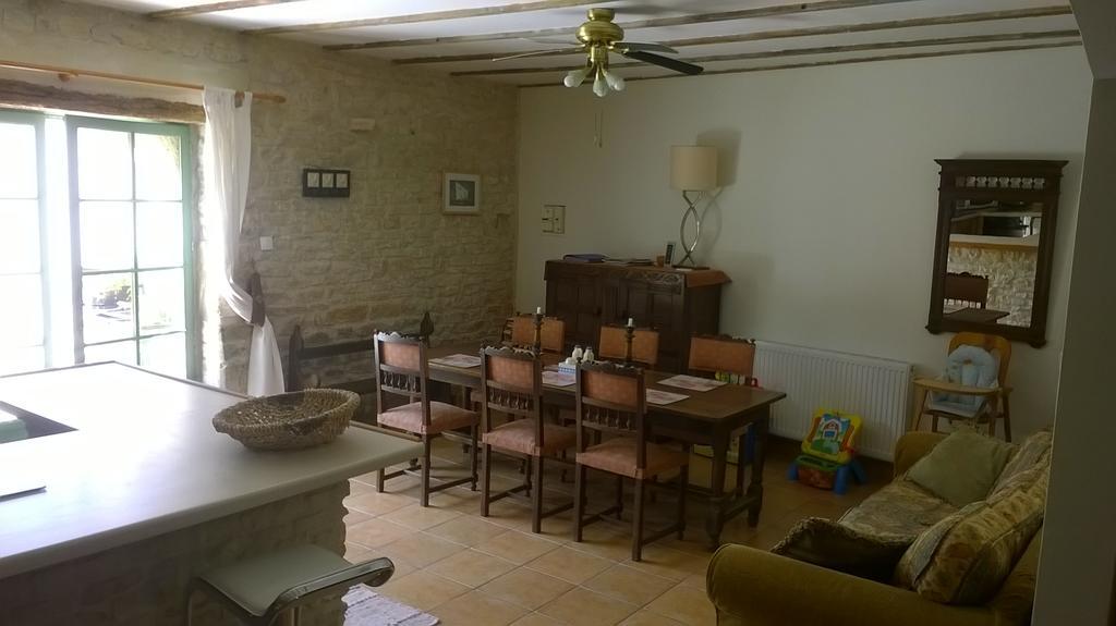 La Pommeraie Nantille Luaran gambar